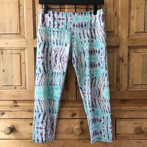 Onzie M / L Blue Purple Tie Dye Cropped‎ Leggings